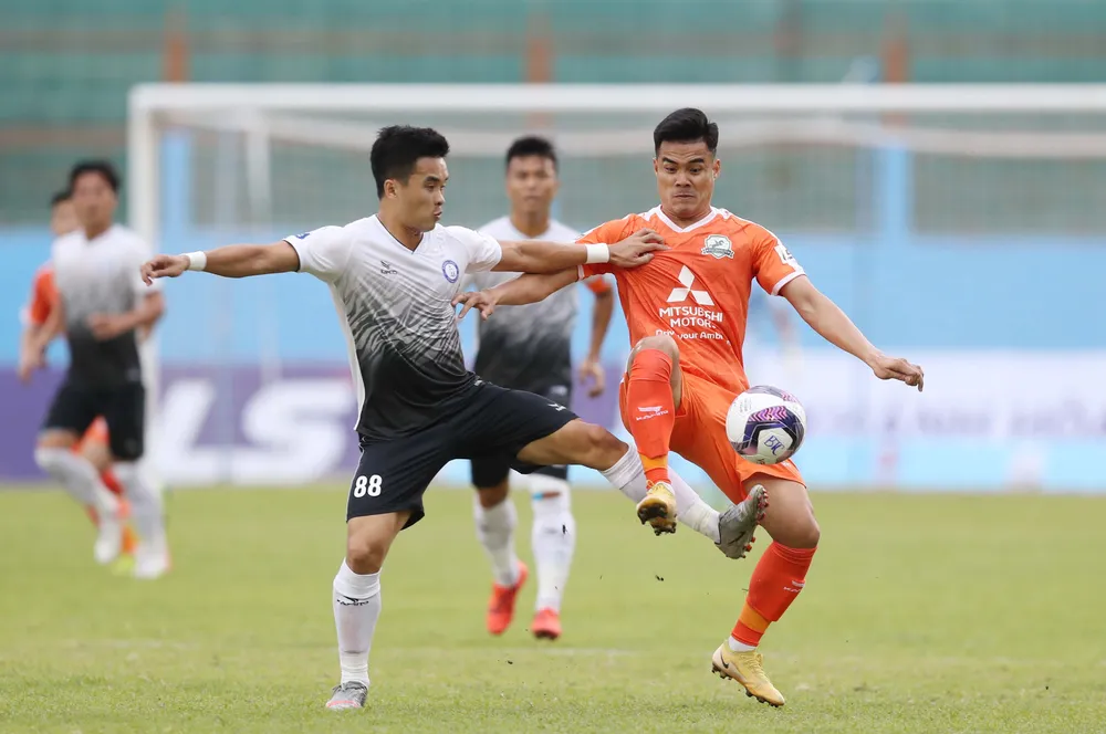 Khánh Hòa mất điểm đáng tiếc trên sân nhà ảnh 1