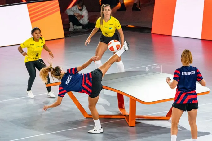LĐBĐ TPHCM khởi động việc phát triển môn Teqball ảnh 1