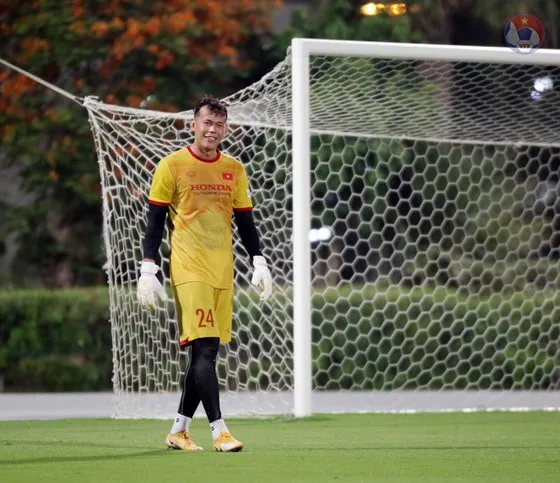 Thủ môn Tấn Trường kịp trở lại đội tuyển vào giờ chót