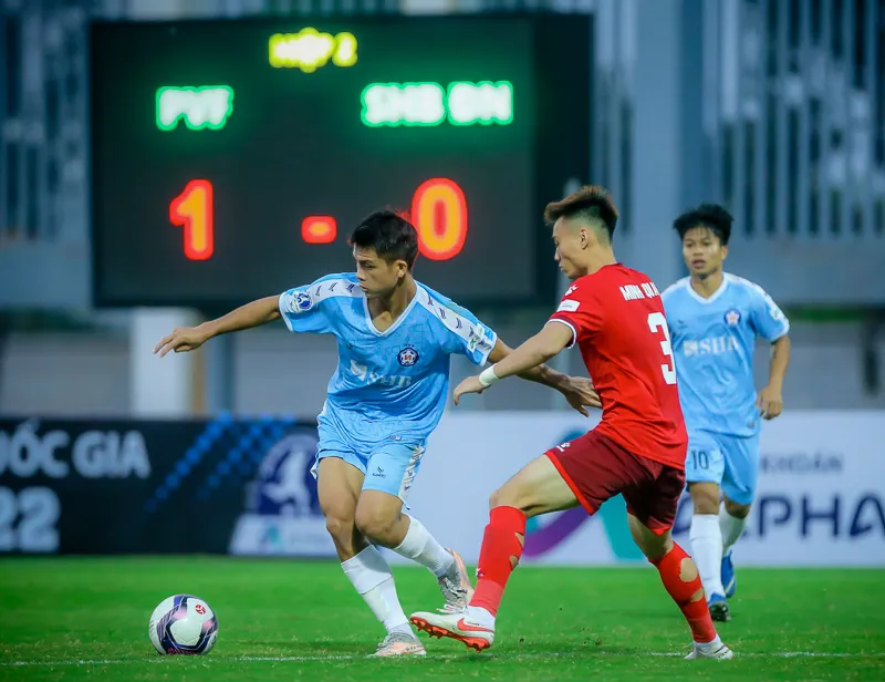 Đà Nẵng có màn khởi đầu thành công khi ngược dòng giành 3 điểm trước PVF