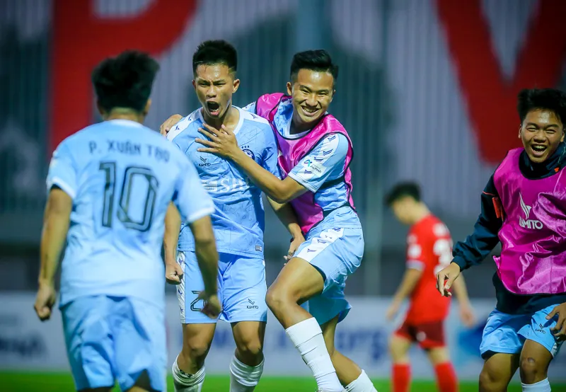 Khởi tranh giải hạng Nhì 2022: Đà Nẵng ngược dòng thắng chủ nhà PVF ảnh 1