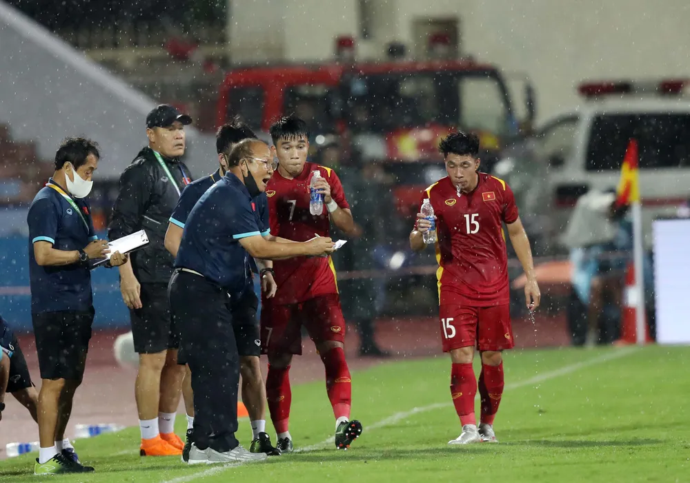 U23 Việt Nam… đầu hàng trước hệ thống phòng ngự của Philippines ảnh 2