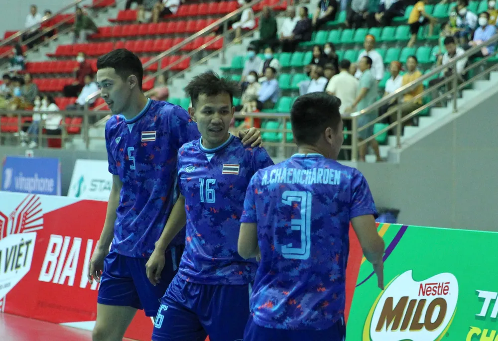 Đội tuyển futsal Thái Lan thắng nhọc Myanmar ảnh 1