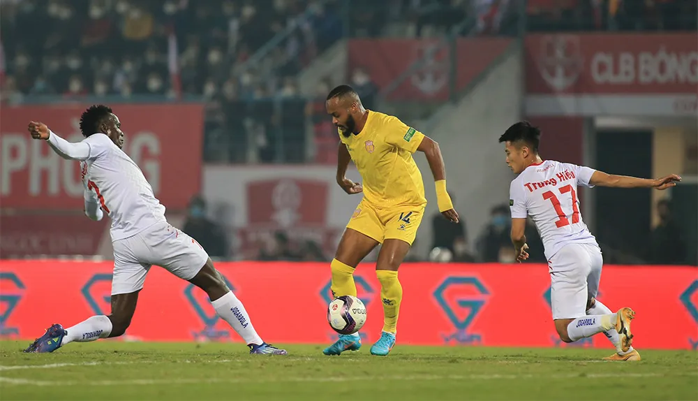 Nam Định có sự khởi đầu mùa bóng 2022 không như ý