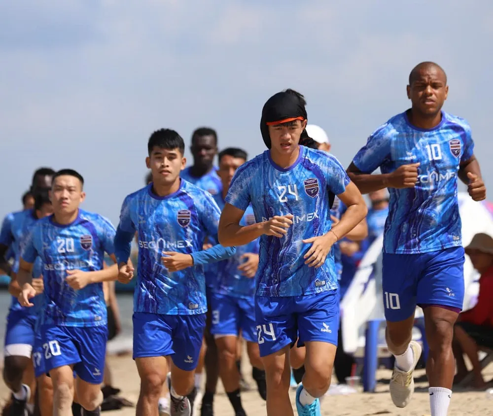 Becamex Bình Dương trước hai chuyến làm khách tại những ‘chảo lửa’ ảnh 2