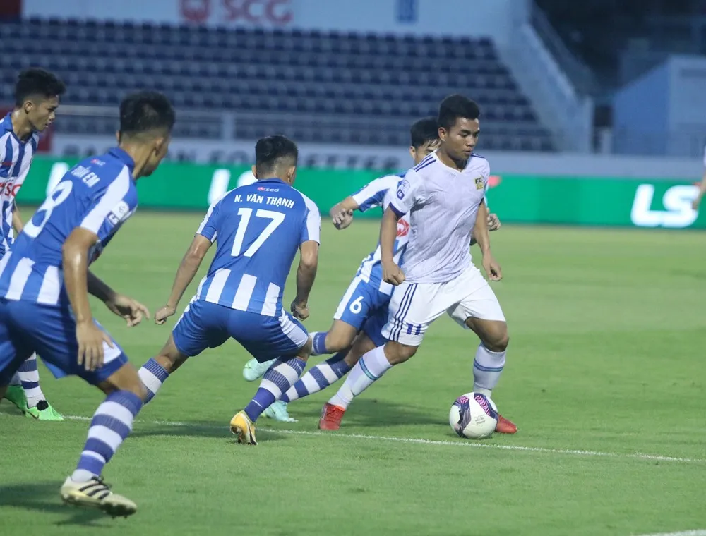 Giải hạng Nhất – LS 2022: CAND thẳng tiến ở ngôi đầu ảnh 1