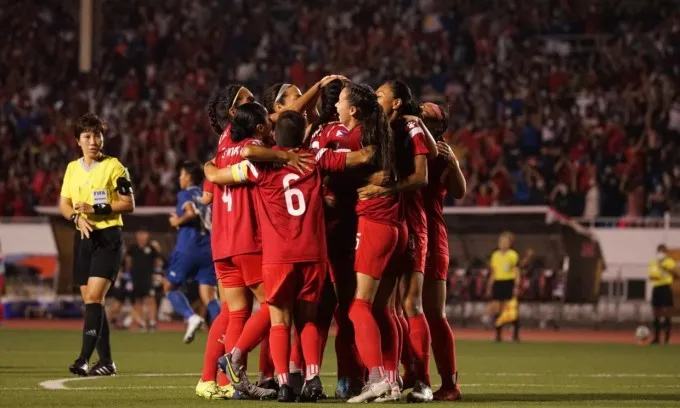 Niềm vui của Philippines khi lần đầu đăng quang ở giải vô địch Đông Nam Á. Ảnh: PFF