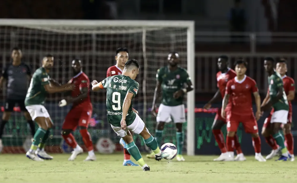 CLB TPHCM được thưởng gần 1 tỷ đồng sau trận thắng Hải Phòng ảnh 6