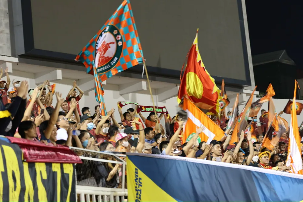 Topenland Bình Định ngược dòng giành 3 điểm trên sân Thống Nhất ảnh 2