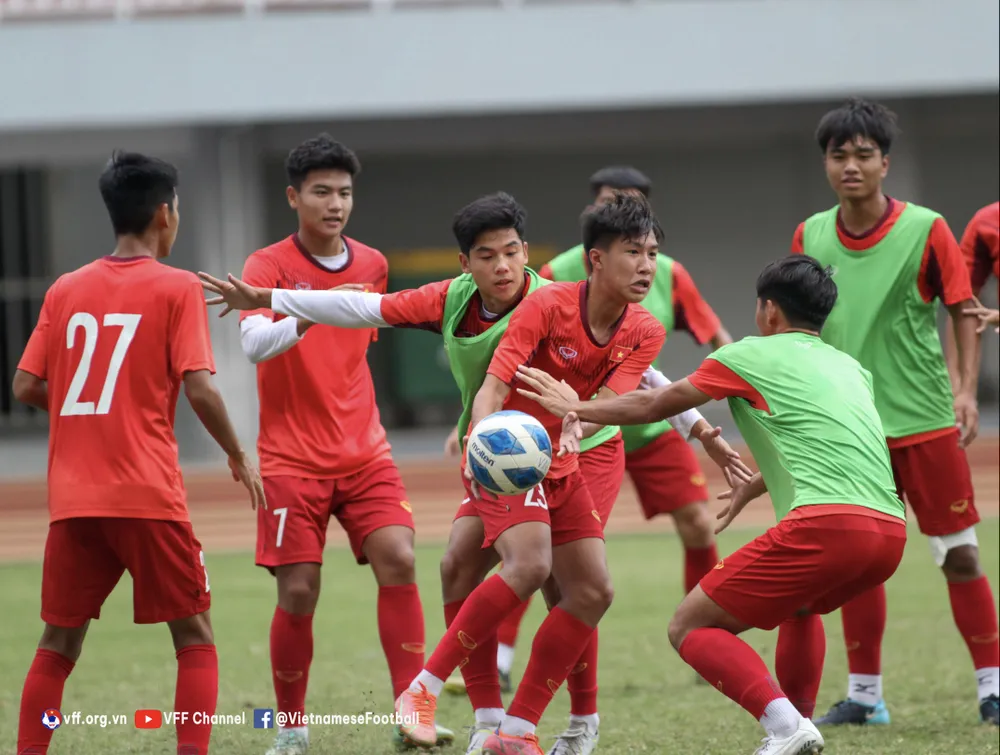 HLV Nguyễn Quốc Tuấn đề nghị BTC bảo đảm an toàn ở trận chung kết U16 Đông Nam Á ảnh 1