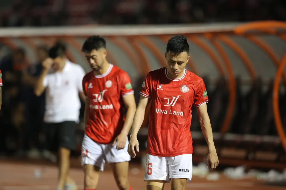 Topenland Bình Định ngược dòng giành 3 điểm trên sân Thống Nhất ảnh 10