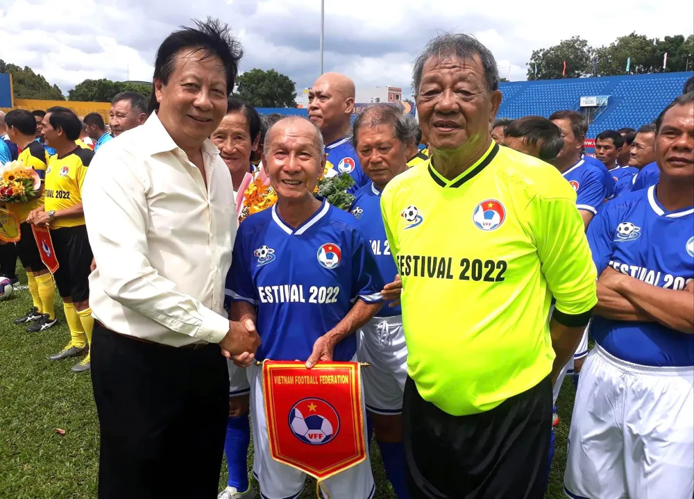 Festival bóng đá cựu cầu thủ 3 miền ảnh 1