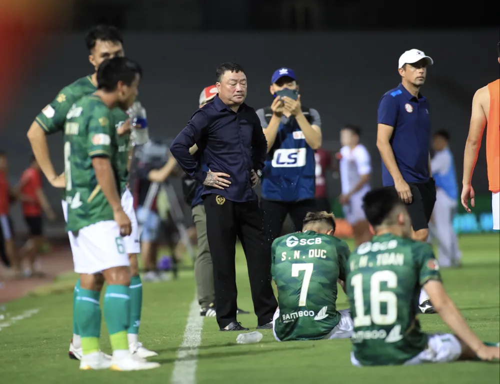 CLB TPHCM trắng tay trong trận đấu có 7 bàn thắng ảnh 1