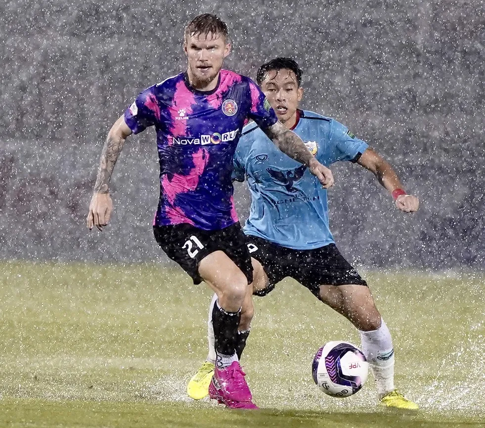 V-League 2022: Ngột ngạt cuộc đua trụ hạng ảnh 2