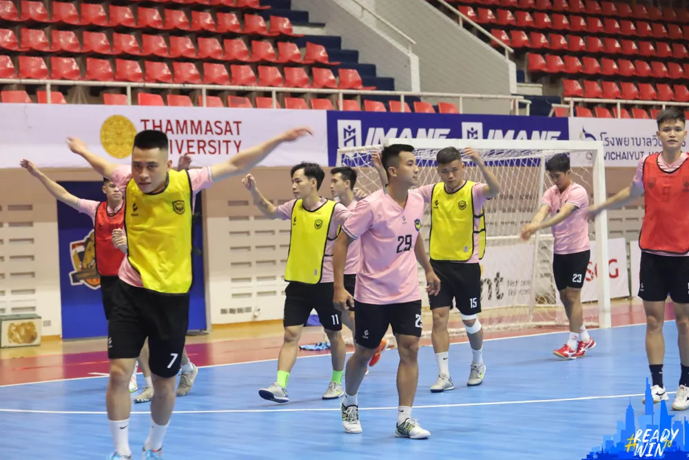 Sahako FC và những buổi tập đầu tiên tại Thái Lan ảnh 3