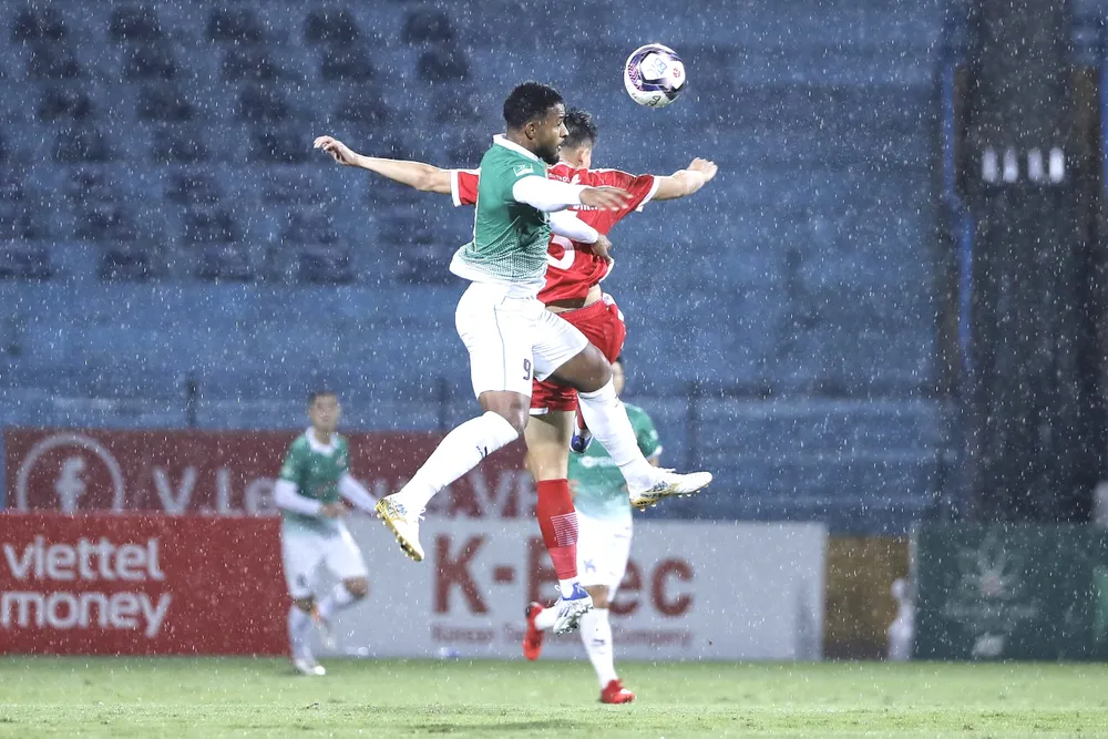 Topenland Bình Định vào Bán kết sau loạt 'đấu súng' ảnh 1