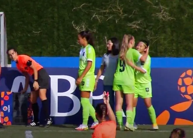 Huỳnh Như có trận ra mắt tại giải VĐQG nữ Bồ Đào Nha ảnh 1