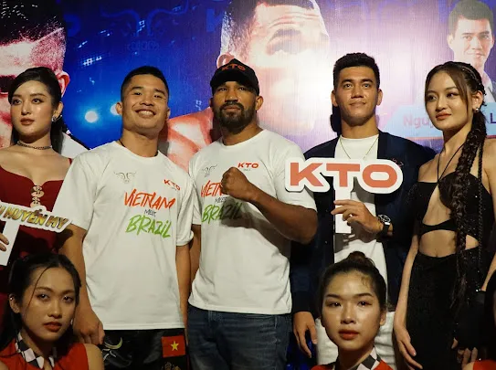 Hấp dẫn các trận Giao hữu quyền Anh quốc tế 2 Châu Lục ảnh 2