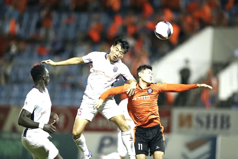 Đà Nẵng và Hà Tĩnh vẫn... trong tầm ngắm ảnh 2