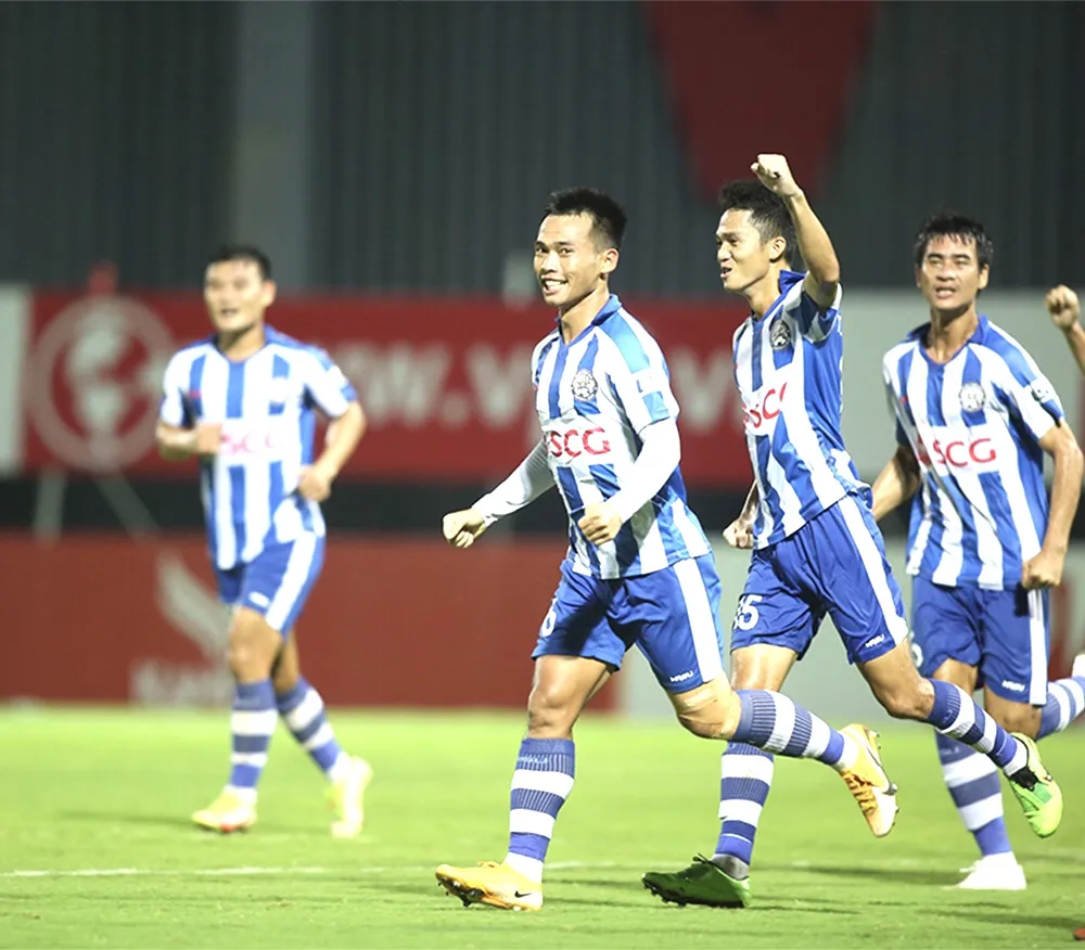 Cần tìm giải pháp tháo gỡ khó khăn từ một số đội hạng Nhất hiện nay ảnh 2