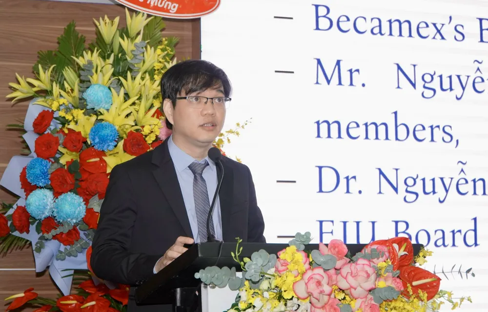 Trường Đại học Quốc tế Miền Đông tổ chức Lễ Công bố Quyết định bổ nhiệm Hiệu trưởng nhiệm kỳ 2020 - 2025 ảnh 1