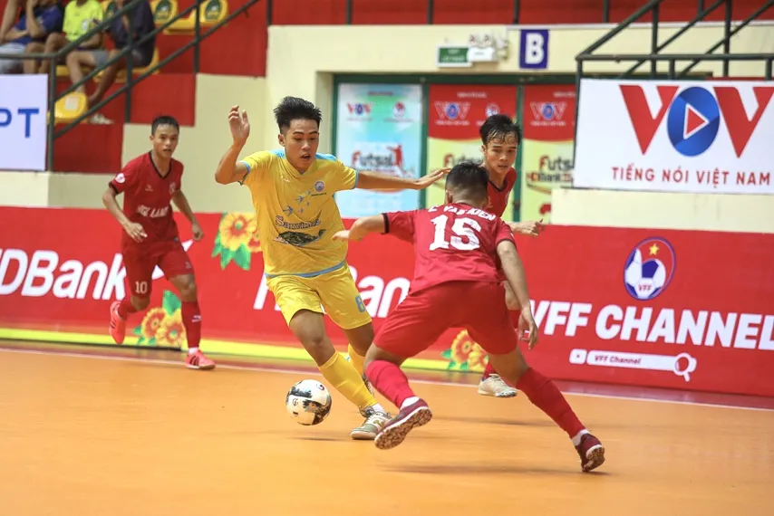 Thái Sơn Nam tiếp tục tạo áp lực lên Sahako ảnh 1