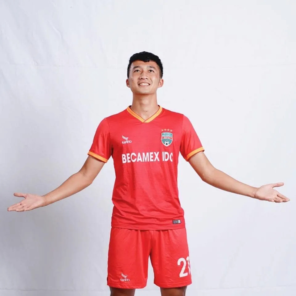 CLB B.Bình Dương phản bác thông tin cầu thủ bị trừ lương sau khi đi nghĩa vụ quân sự ảnh 2