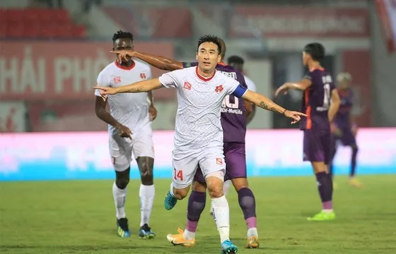 AFF Cup 2022: HLV Park Hang-seo bất ngờ không điền tên Công Phượng ảnh 1