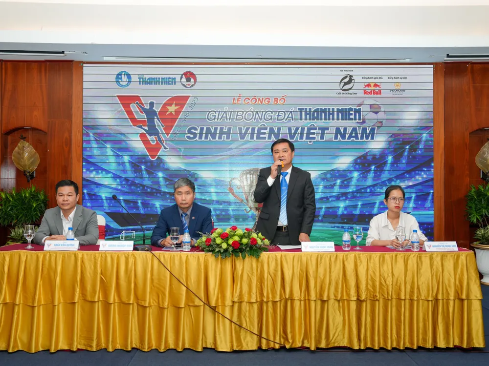 Thêm một sân chơi bóng đá dành cho sinh viên ảnh 1