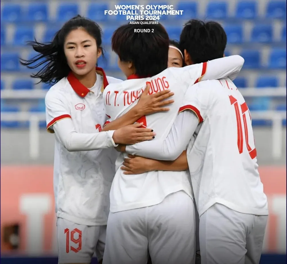 Đội tuyển nữ Việt Nam có trận thắng đầu tiên khi vượt qua Ấn Độ 3-1