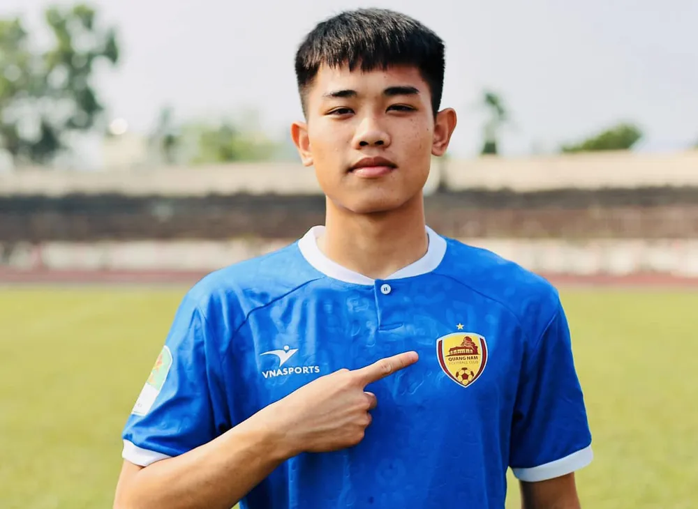 Tiền đạo Nguyễn Đình Bắc. Ảnh: QNFC