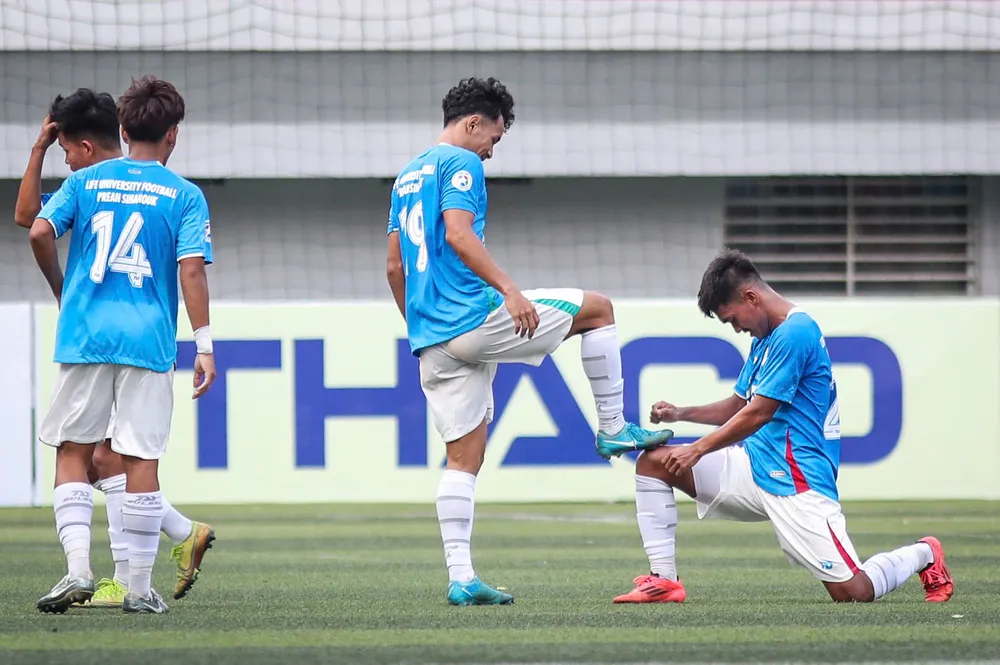 Đại học Life gây ấn tượng sau 2 trận toàn thắng.