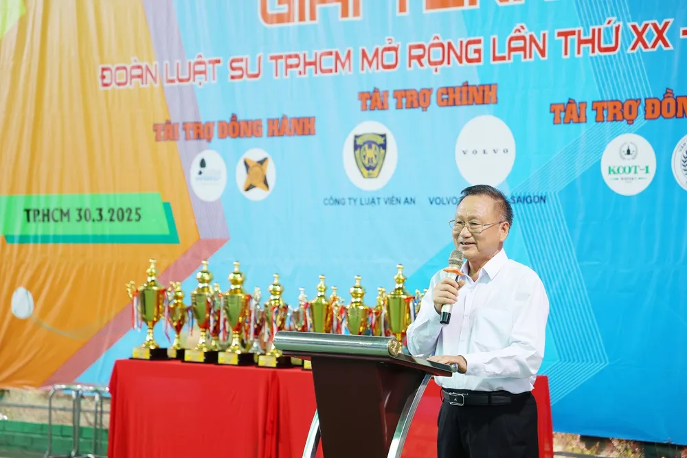 Chủ nhiệm Đoàn Luật sư TPHCM Luật sư Nguyễn Văn Trung phát biểu tại lễ khai mạc