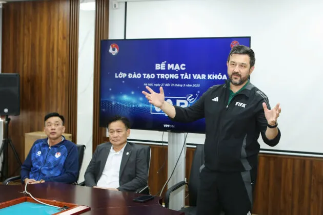 Giảng viên Farkhad Abdullaev khẳng định ông đã truyền đạt tất cả kiến thức mình có với mong muốn giúp các học viên tiếp thu tốt nhất.