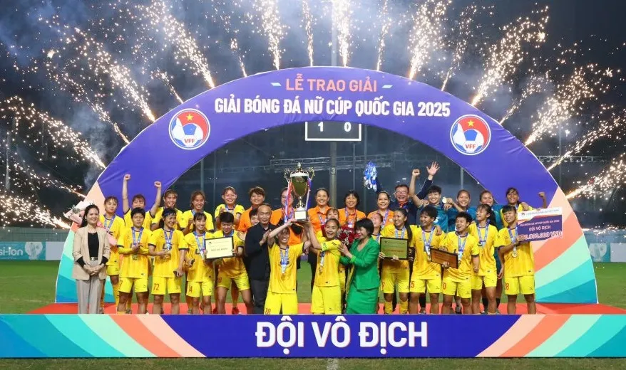 Đội TPHCM tiếp tục khẳng định sức mạnh ở sân chơi trong nước.