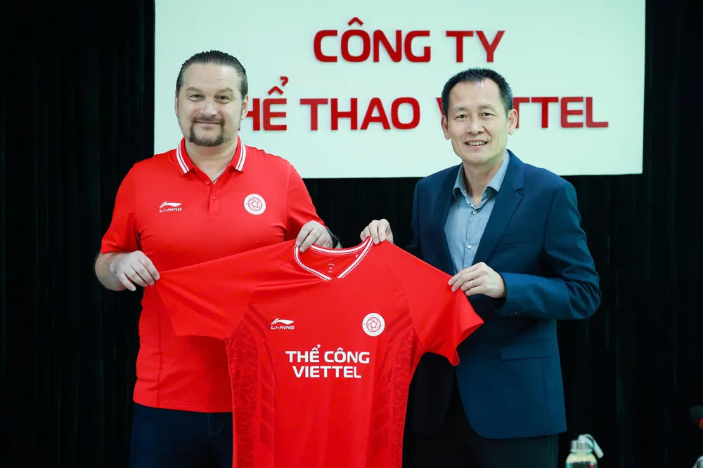 HLV Popov sẽ dẫn dắt TC Viettel từ vòng 21 V-League 2024-2025.