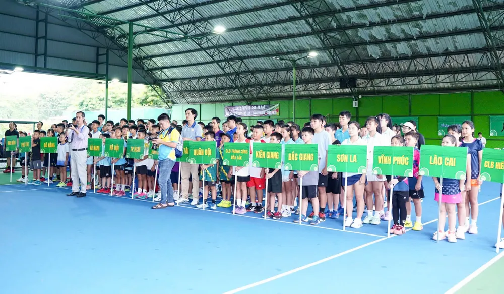 Có hơn 400 VĐV tham dự giải đấu năm nay.