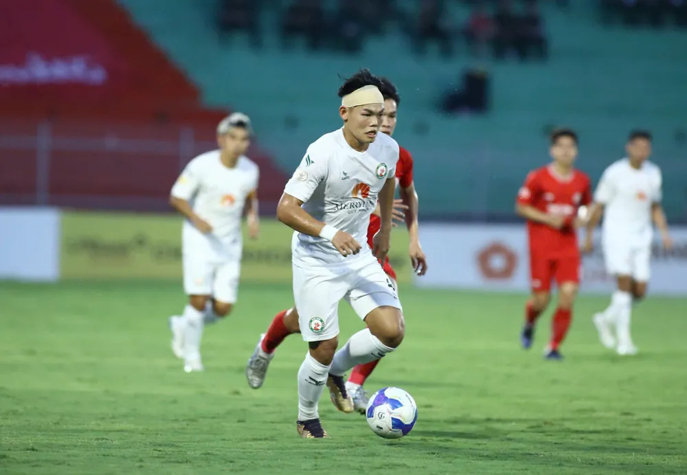 Bình Định không còn quyền tự quyết ở cuộc đua trụ hạng.