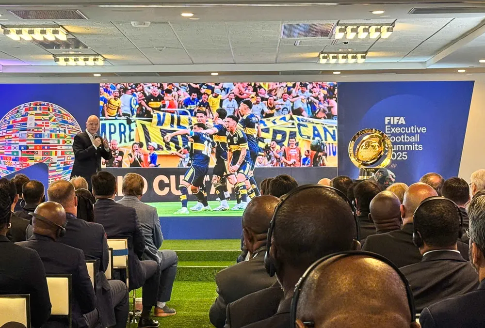 Chủ tịch FIFA Gianni Infantino phát biểu tại Hội nghị.