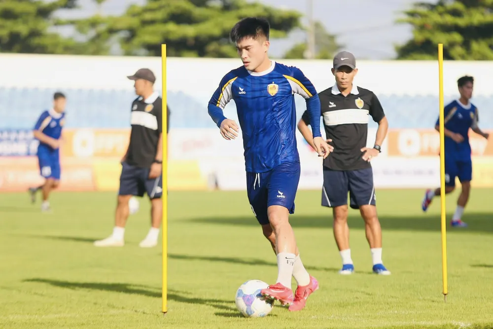 CLB Quảng Nam phủ nhận thông tin sẽ chuyển vào TPHCM