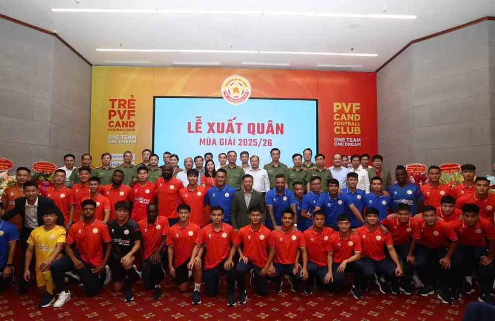 Cả hai CLB của PVF cùng đồng loạt xuất quân vào ngày 12-8.