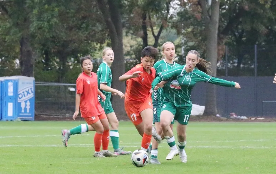 Đội U17 nữ Việt Nam trong chuyến tập huấn tại Đức vừa qua.