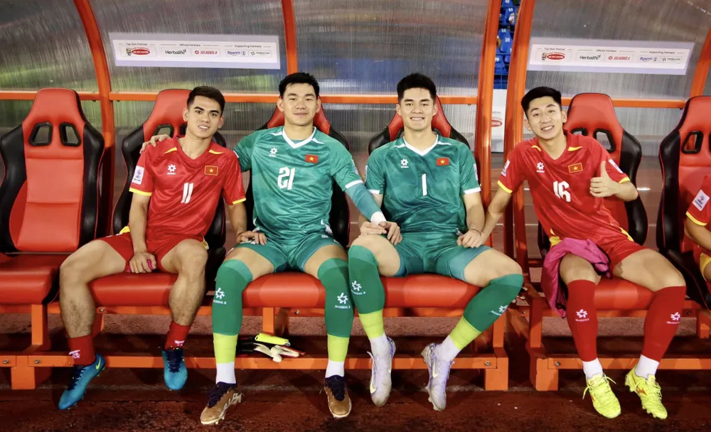 Đội hình xuất phát ở trận lượt về liệu sẽ có nhiều cầu thủ U23 được tin dùng?