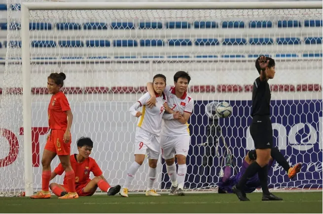 Đội tuyển nữ Việt Nam sẽ khẳng định sức mạnh để giành ngôi đầu bảng B? Ảnh: ANH KHOA