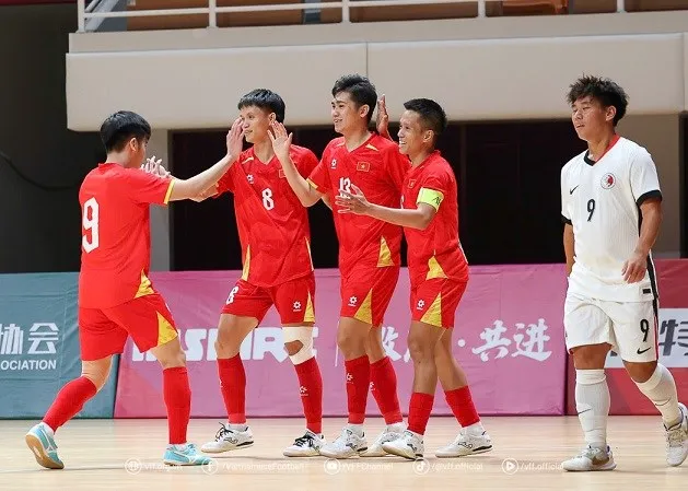 Đội tuyển futsal Việt Nam gia nhập top 20 thế giới.