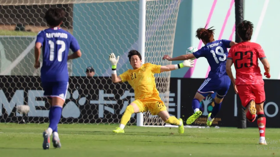 Nhật Bản đến gần với danh hiệu vô địch lần thứ 3 sau chiến thắng trước Hàn Quốc ở bán kết. Ảnh: AFC