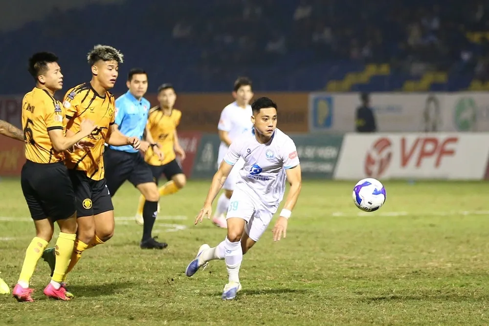 thanh-hoa-vs-nam-dinh-7-1529-1563.jpg