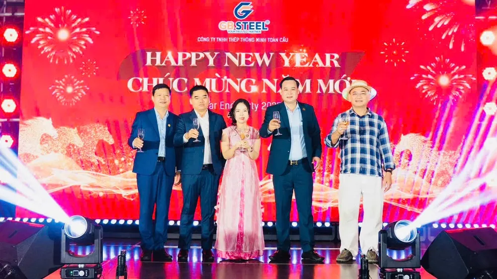 Ban Giám đốc GB Steel cùng chung vui với tập thể CB-CNV tại tiệc tất niên