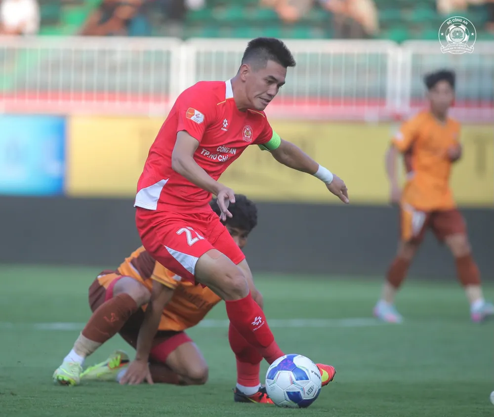 Tiến Linh sẽ sớm vượt qua áp lực để ghi bàn trở lại? Ản: ĐÌNH VIÊN