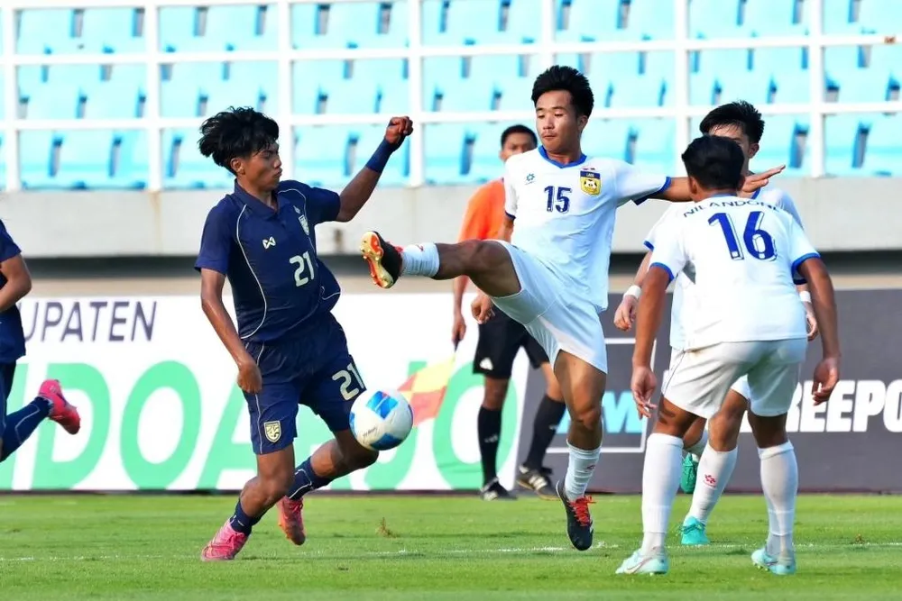 U17 Lào gây bất ngờ lớn khi thắng Thái Lan 3-2 để giành vé vào bán kết. Ảnh: ThailandNT
